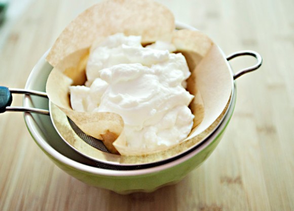 make-greek-yogurt-how-to-make-greek-yogurt-easy-homemade-greek-yogurt